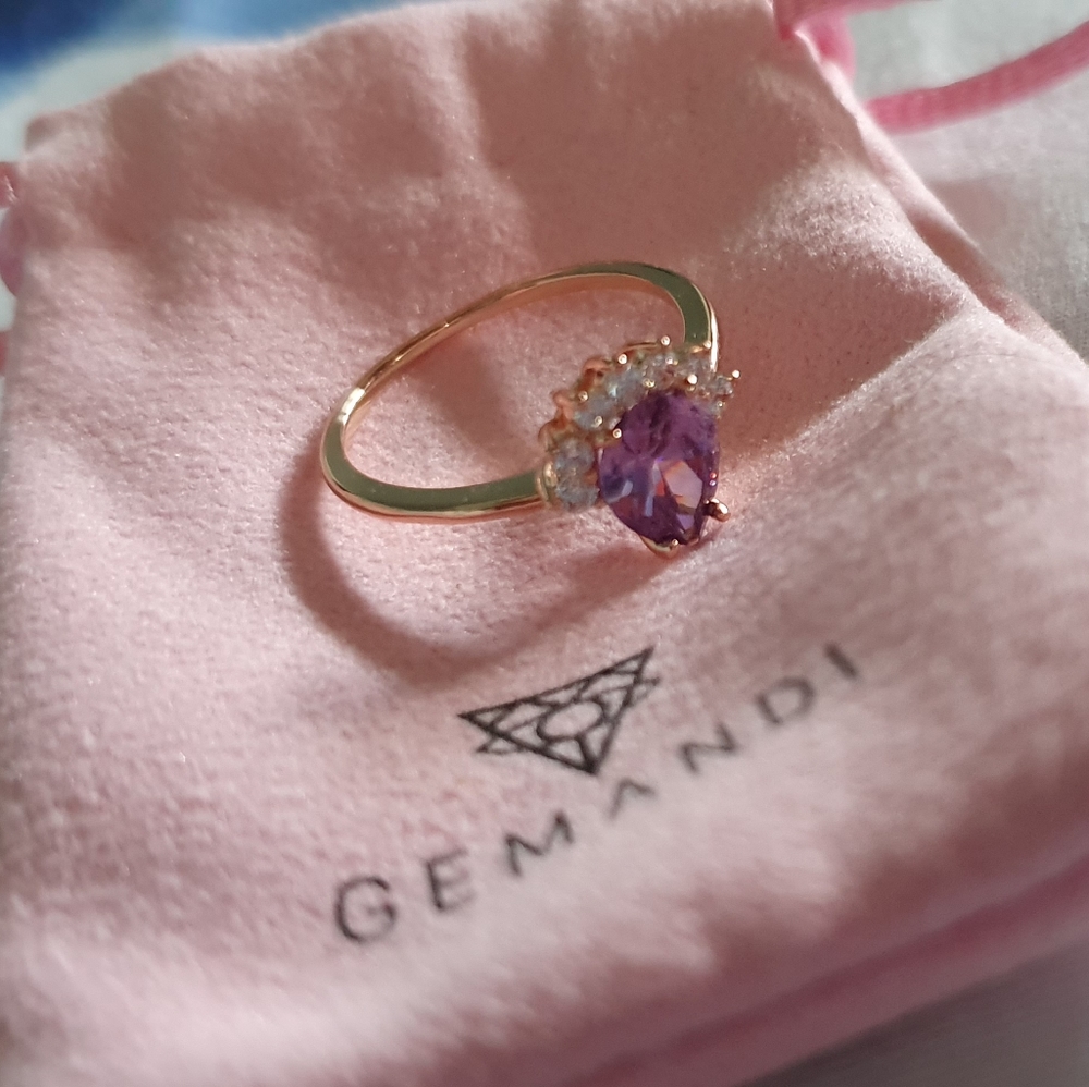 Gemandi Gemstone ring size 6